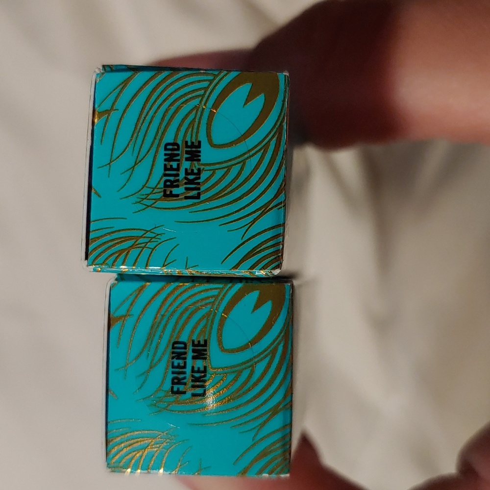 Disney Aladdin lipstick, A Friend like Me NEW ONE LIPSTICK - Picture 3 of 3